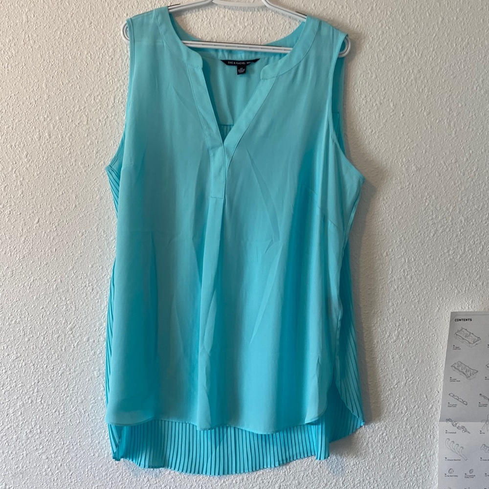 a1998-C1-Zac & Rachel-Size 2X Woman Top-Sleeveless Blouse, V-Neck & Turquoise